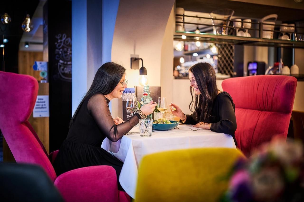 Hotel & Restaurant Herzstueck วัลด์เคอร์เชิน ภายนอก รูปภาพ