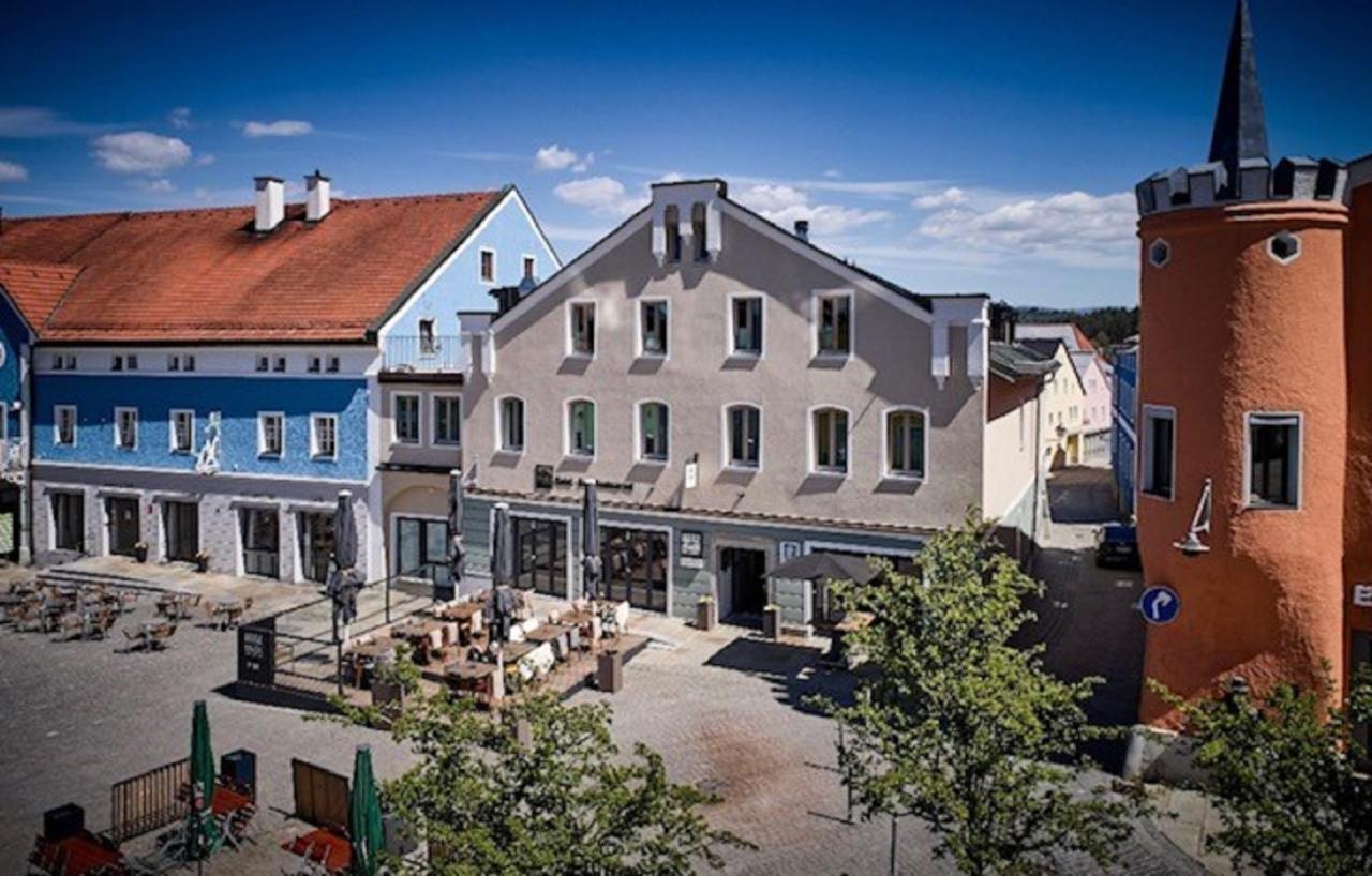 Hotel & Restaurant Herzstueck วัลด์เคอร์เชิน ภายนอก รูปภาพ