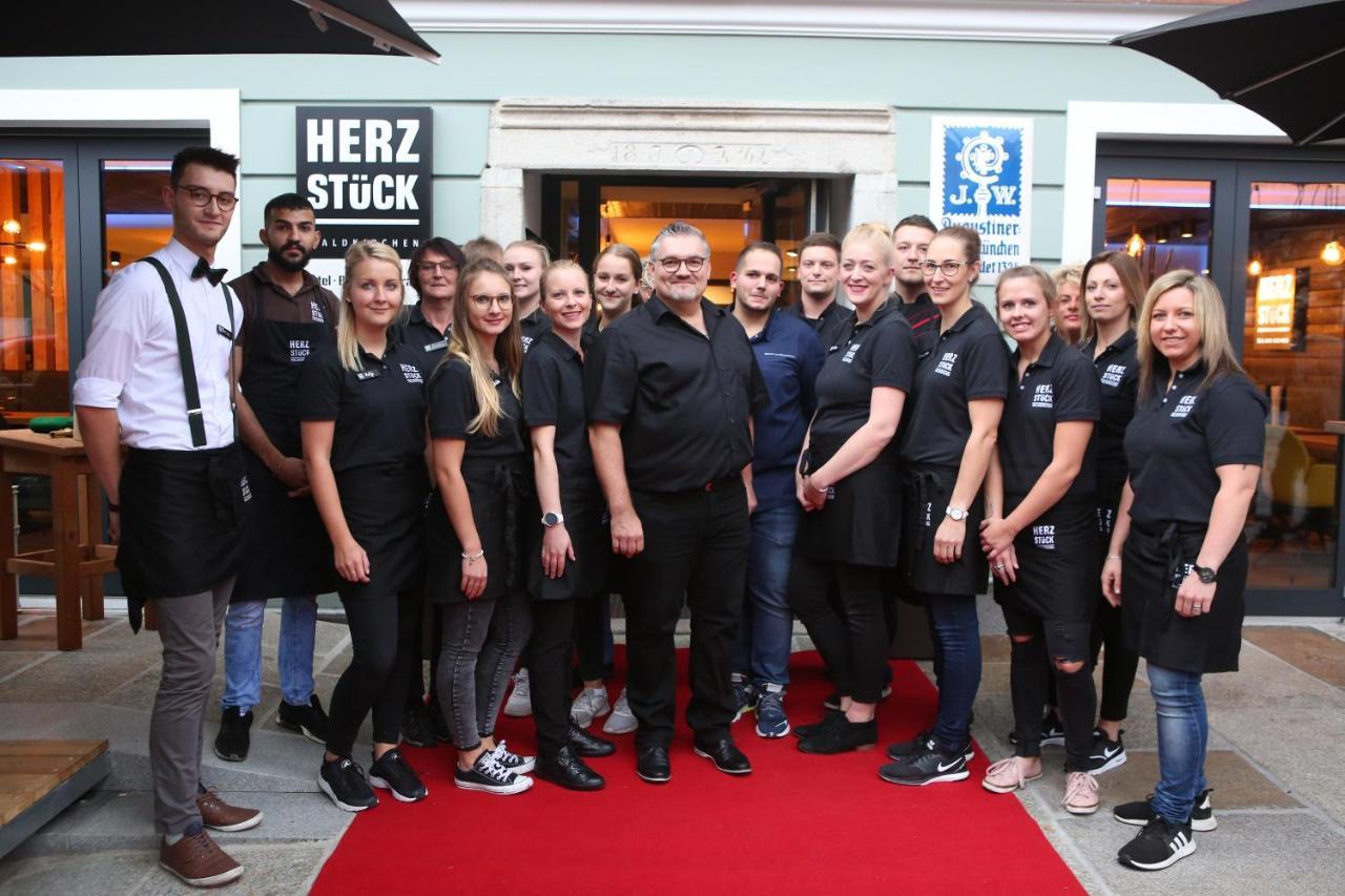 Hotel & Restaurant Herzstueck วัลด์เคอร์เชิน ภายนอก รูปภาพ