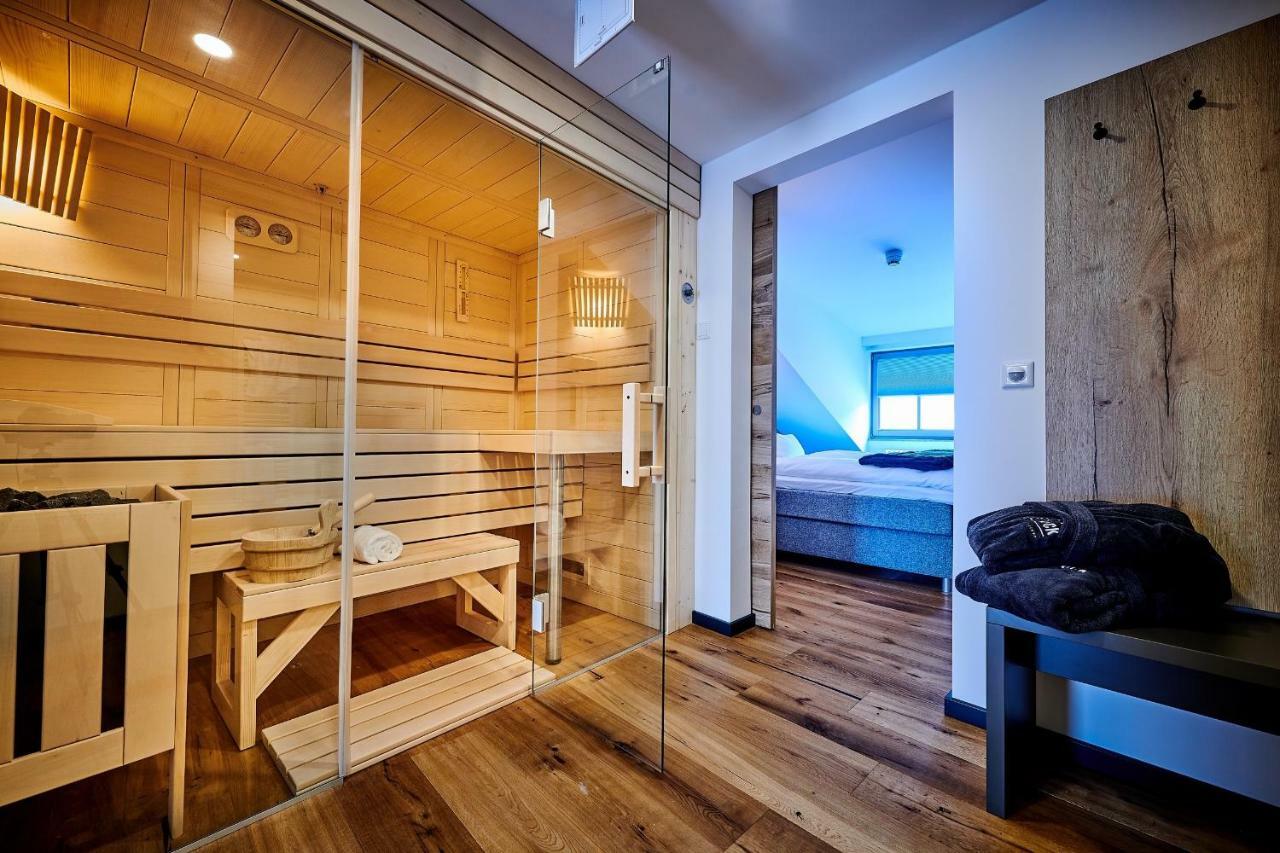 Hotel & Restaurant Herzstueck วัลด์เคอร์เชิน ภายนอก รูปภาพ